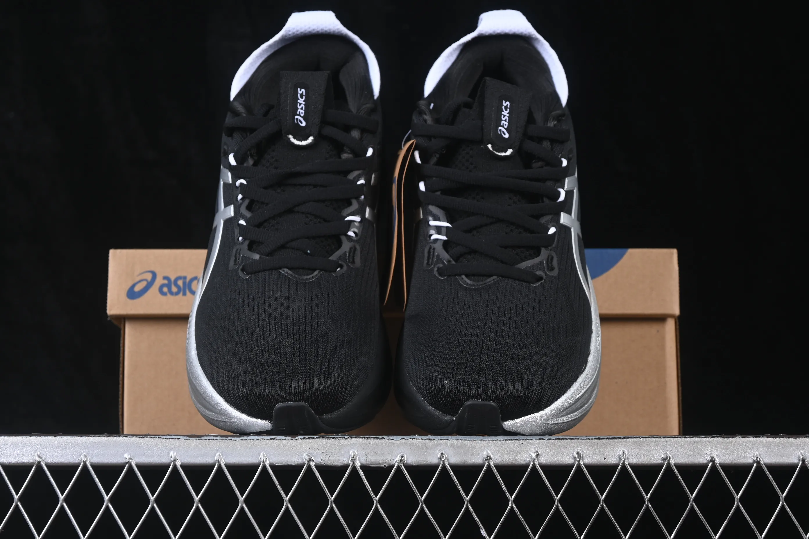 All Categories Asics Asics Series Asics Gel-Nimbus 28 1011C214-001
